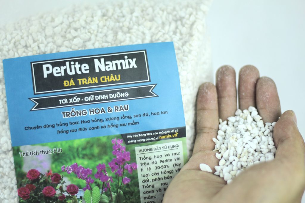 Đá Perlite Namix giúp cải tạo đất trồng rau sạch cực tốt